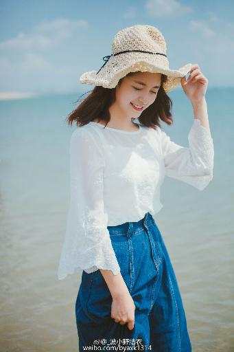 校园诱惑！18岁少妇的禁忌之恋？你敢看吗？！